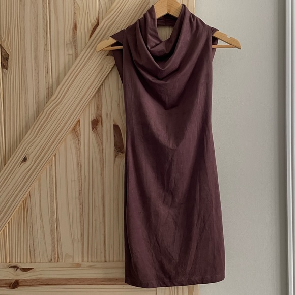 Mendocino Plum backless dress, size xs - Picture 1 of 2
